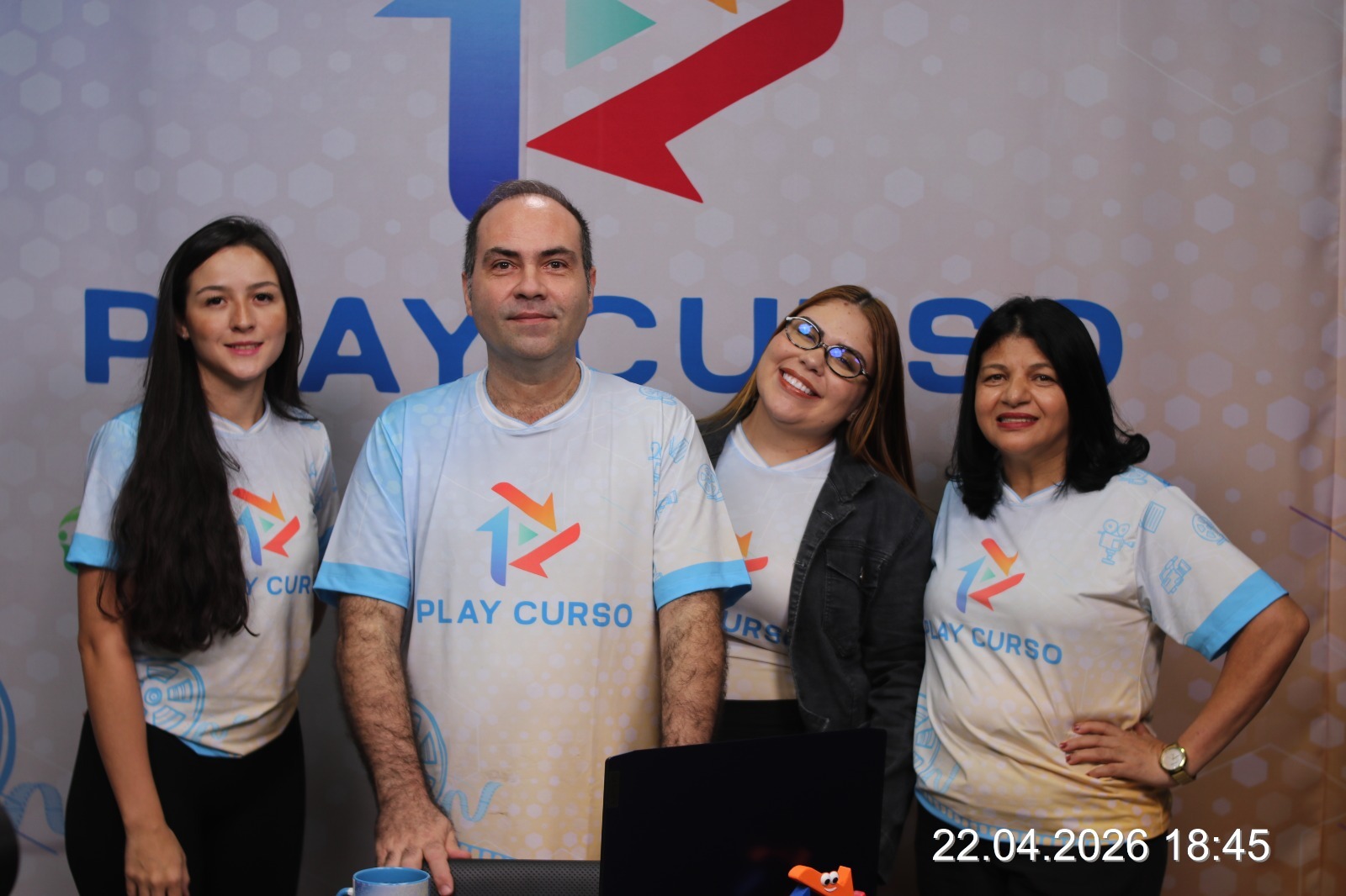 BastidoresPC22042026-16